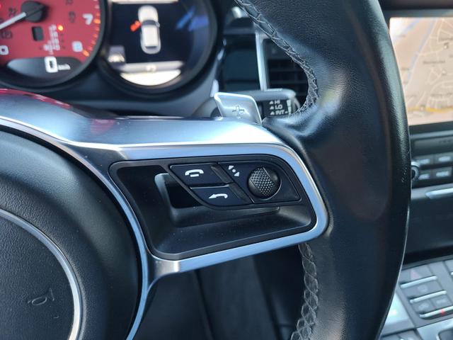 Porsche Macan GTS PDLS+ BOSE Pano PASM Navi Chrono 