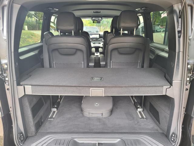 Mercedes-Benz EQV 300 FWD lang (447.813) Distronic Navi 360&deg;Cam Tisch 6-Sitz 