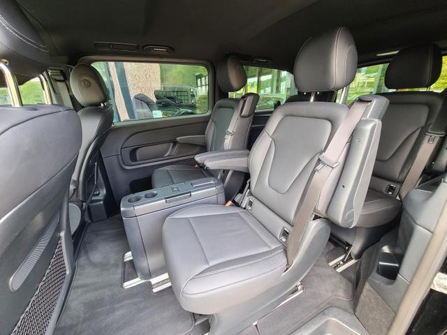 Mercedes-Benz EQV 300 FWD lang (447.813) Distronic Navi 360&deg;Cam Tisch 6-Sitz 