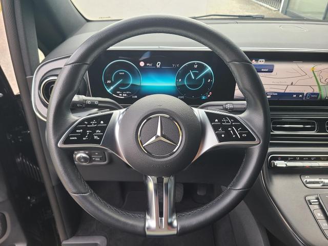 Mercedes-Benz EQV 300 FWD lang (447.813) Distronic Navi 360&deg;Cam Tisch 6-Sitz 