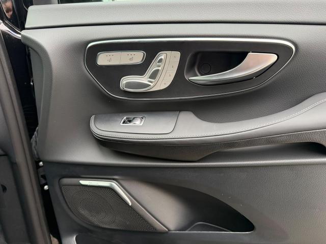 Mercedes-Benz V-Klasse 300 d 4MATIC extralang EXCLUSIVE (447.815) V Airma AHK Luxury StHeiz 