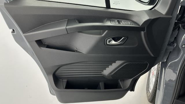 Renault Trafic Kastenwagen 