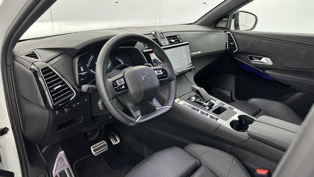 DS Automobiles 7 (Crossback) 