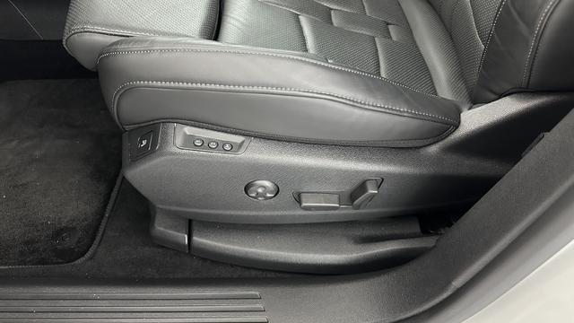 DS Automobiles 7 (Crossback) 