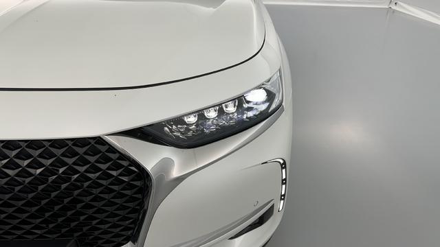 DS Automobiles 7 (Crossback) 