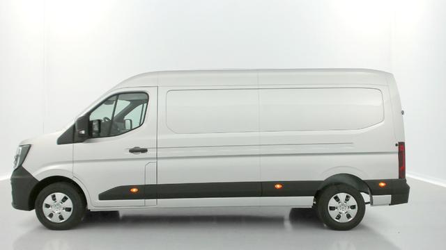 Nissan Interstar 