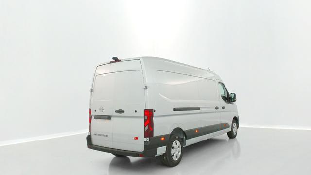 Nissan Interstar 