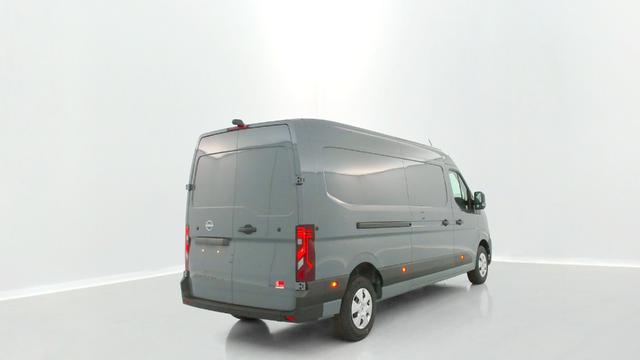 Nissan Interstar 