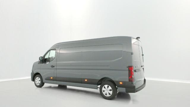 Nissan Interstar 