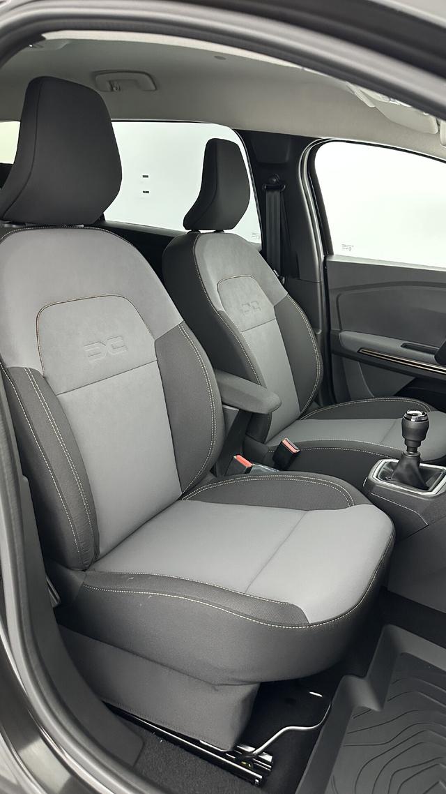 Dacia Jogger Extreme (7 seats) 
