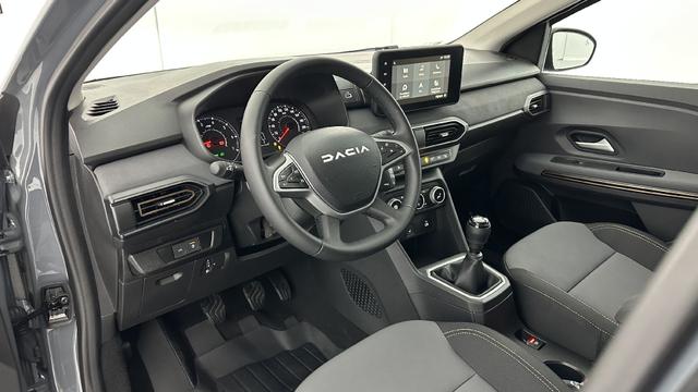 Dacia Jogger Extreme (7-seat) 