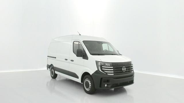 Nissan Interstar - 