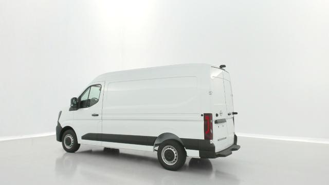 Nissan Interstar 