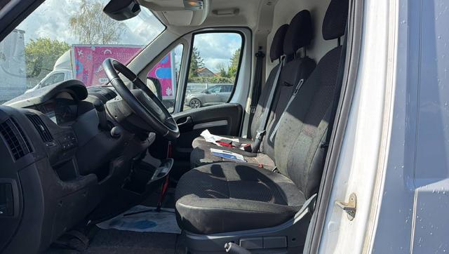 Citro&euml;n Jumper Kastenwagen 