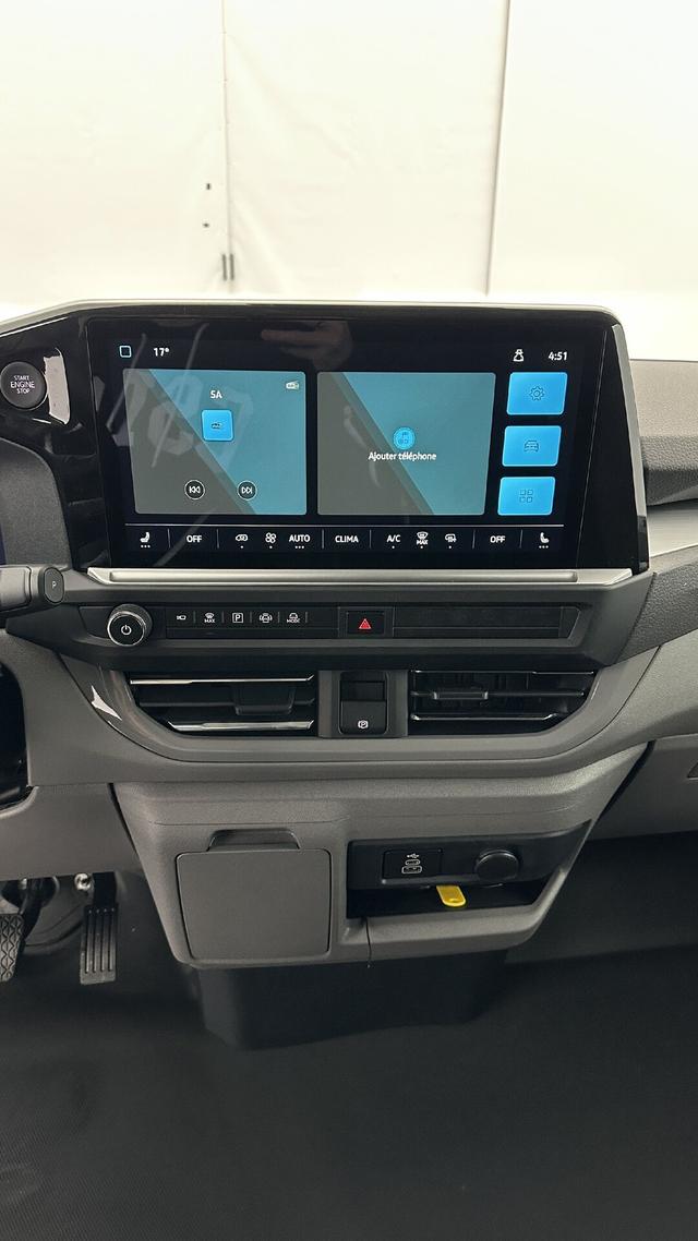 Volkswagen T5 Kastenwagen T7 L1H1 2.0 TDI 170ch Business BVA8 Transporter 