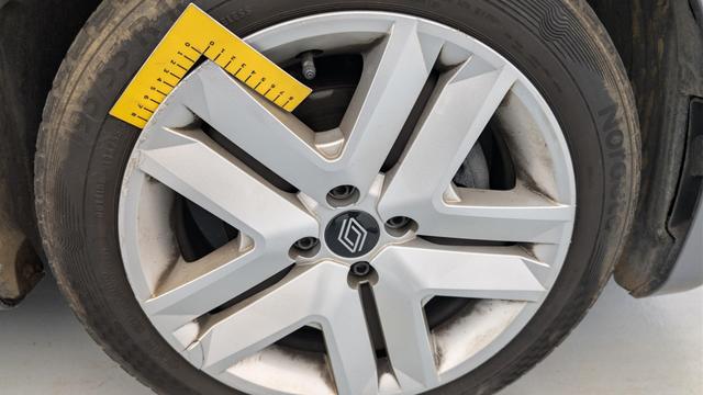 Renault Clio E-TECH FULL HYBRID 145 EVOLUTION 