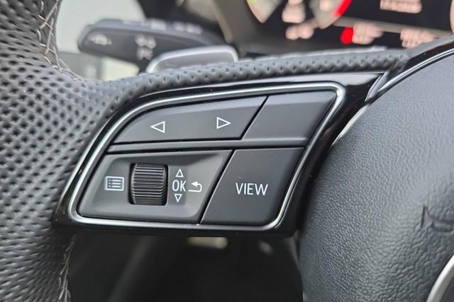 Audi A3 45 TFSI E HYBRIDE RECHARGEABLE 272 S TRONIC 6 LINE 