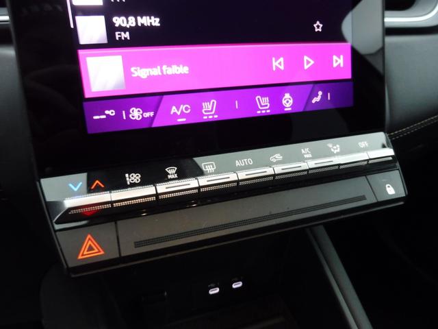 Renault Symbioz Iconic 