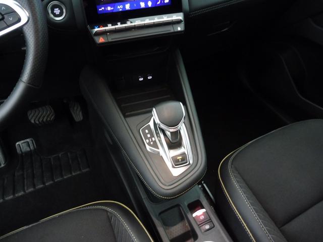 Renault Symbioz Iconic 