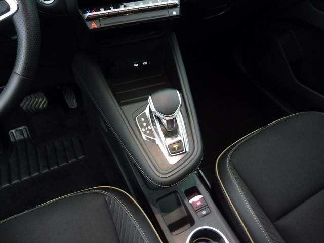 Renault Symbioz Iconic 