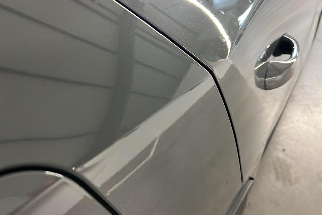 Peugeot 408 Hybrid 145 e-DCS6 Allure 