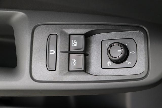 Volkswagen Caddy Style SWB 5pl 