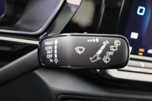 Volkswagen Caddy Style SWB 5pl 