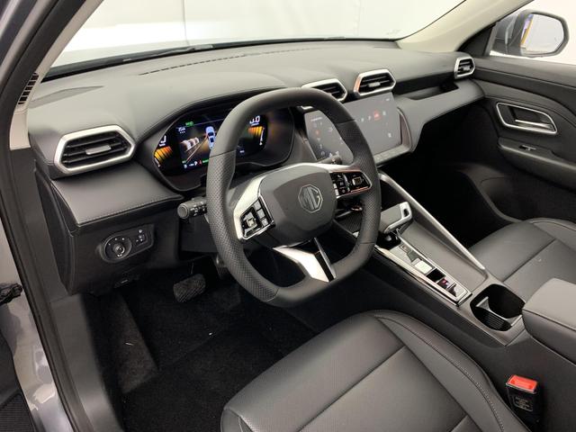 MG ZS 1.5 L Hybrid+ 197 ch Luxury 