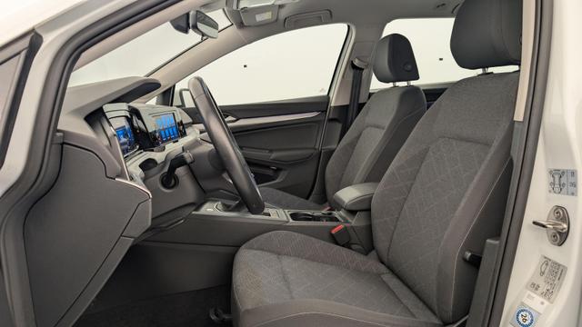 Volkswagen Golf Variant 1.0 TSI OPF 110 BVM6 LIFE 