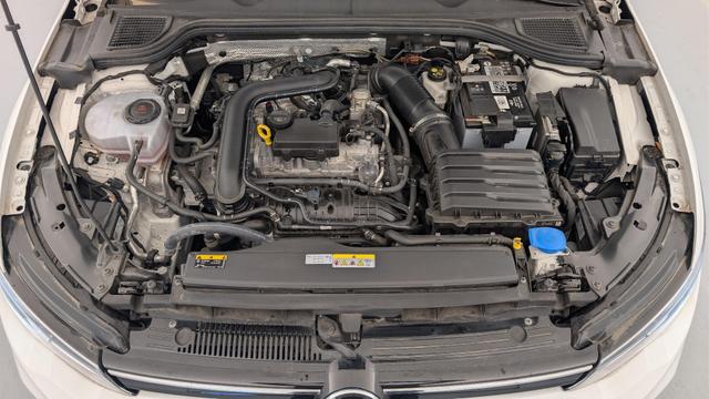 Volkswagen Golf Variant 1.0 TSI OPF 110 BVM6 LIFE 