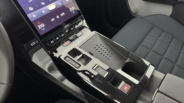 Citro&euml;n C5 Aircross Plus e-DCS6 