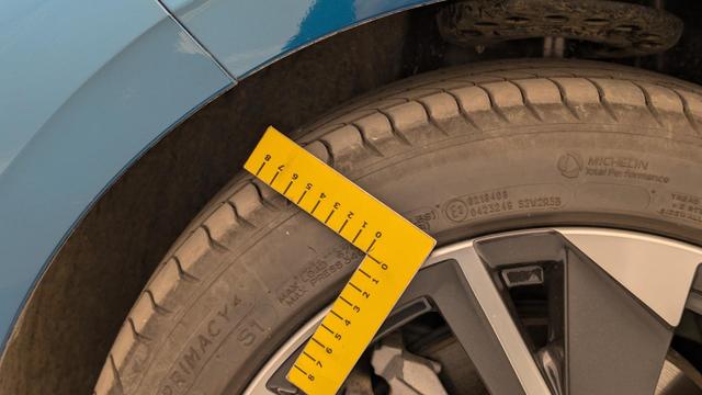 Peugeot 308 Hybrid 145 e-DCS6 Allure 