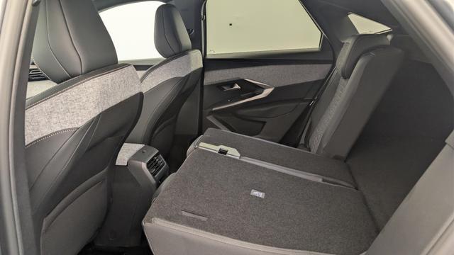 Peugeot 3008 Hybrid 145 e-DCS6 Allure 