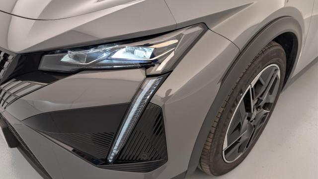 Peugeot 408 Hybrid 145 e-DCS6 GT 