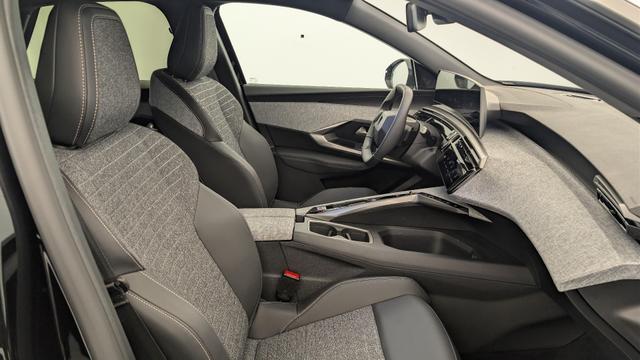 Peugeot 3008 Hybrid 145 e-DCS6 Allure 