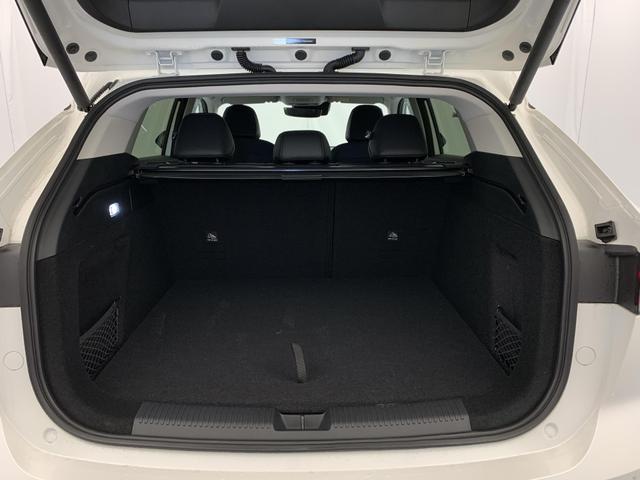 MG EHS 1.5T PHEV 272 ch Luxury 