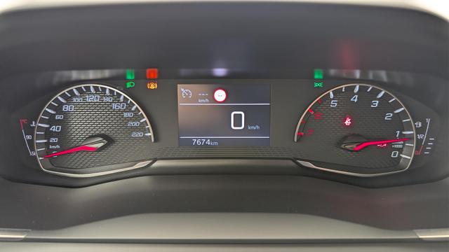 Peugeot 208 Active 