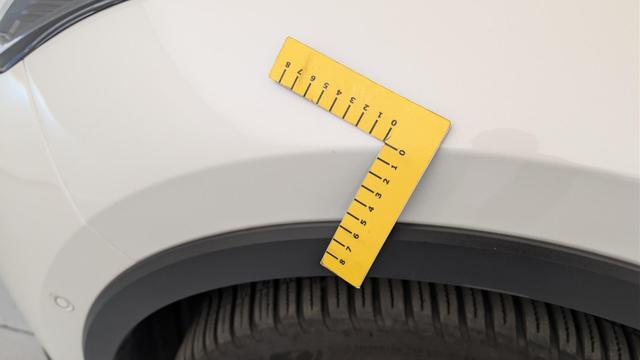 Toyota C-HR HYBRIDE 2.0L DISTINCTIVE 