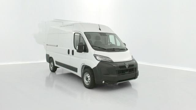Peugeot Boxer Kastenwagen - L2H2 3.3 2.2 BlueHDi 140ch