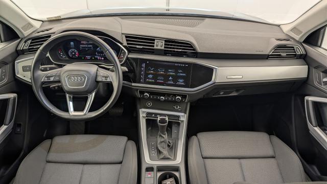 Audi Q3 35 TDI 150 ch S tronic 7 Design 