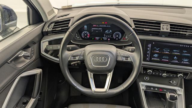 Audi Q3 35 TDI 150 ch S tronic 7 Design 