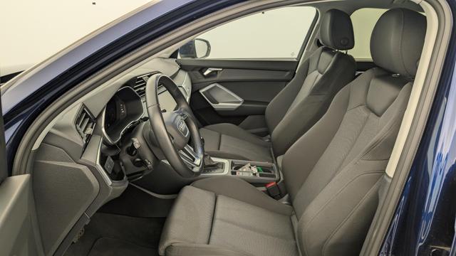 Audi Q3 35 TDI 150 ch S tronic 7 Design 