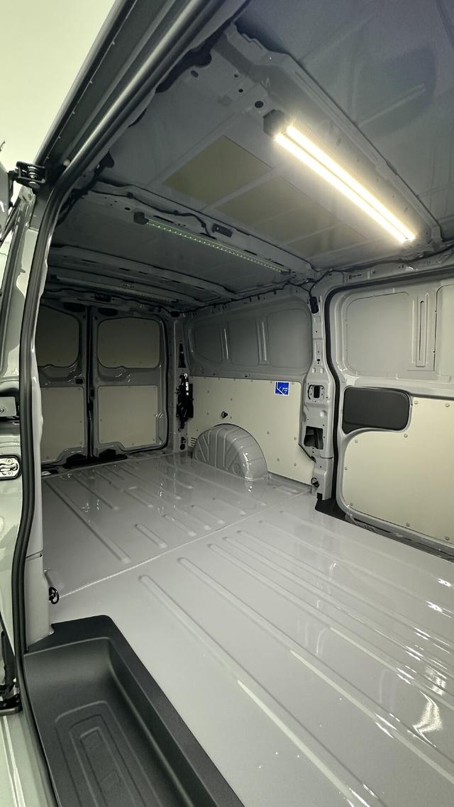 Volkswagen T5 Kastenwagen Business Transporter 