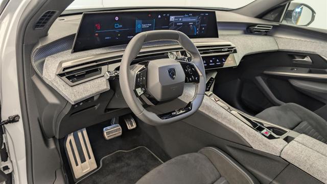 Peugeot 3008 Hybrid 145 e-DCS6 GT 