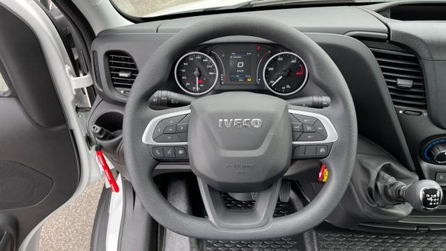 Iveco 35S16H 4100 (Daily III) Car Carrier Platform (Plat'Fix PF18 Alu) 