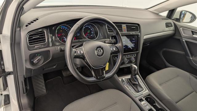 Volkswagen Golf 136 Electrique 