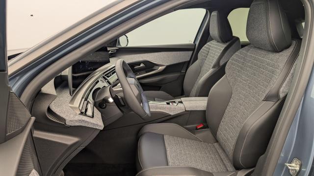 Peugeot 3008 Hybrid 145 e-DCS6 Allure 