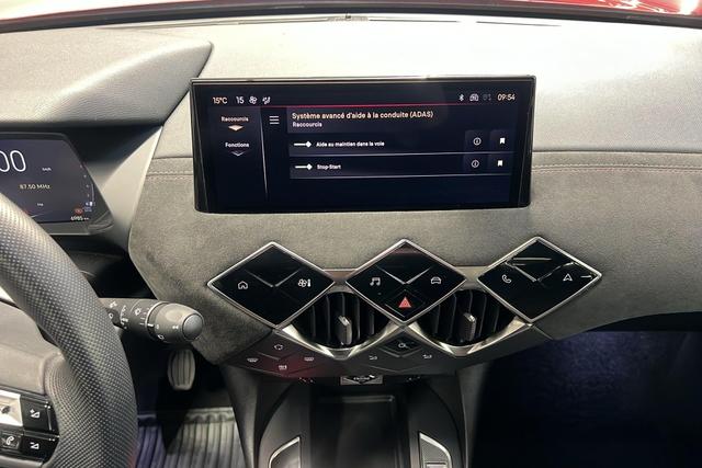 DS Automobiles 3 PureTech 100 BVM6 Performance Line 