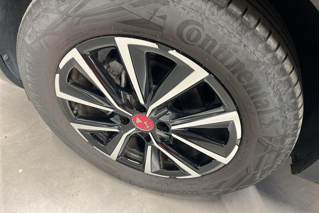 DS Automobiles 3 PureTech 100 BVM6 Performance Line 