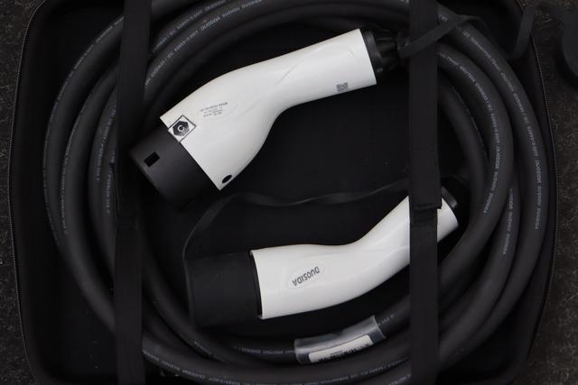 MG MG4 Luxury X-Power 4 